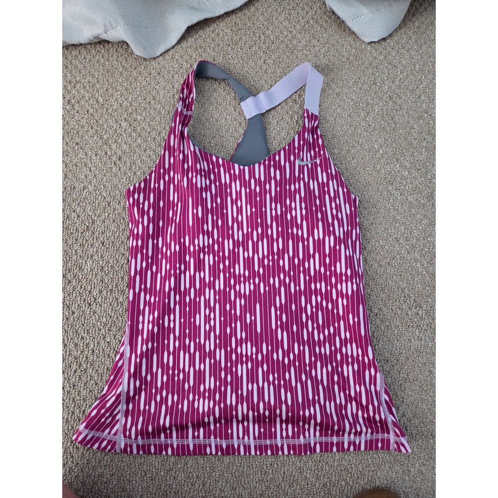 Nike womens tank top size medium